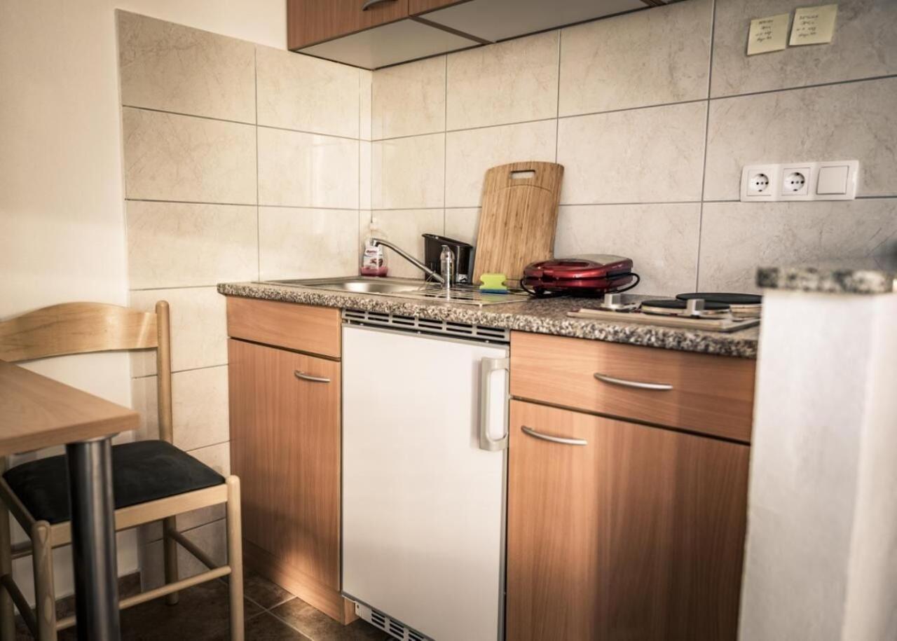 Apartment Toma Lukovo Sugarje Ngoại thất bức ảnh